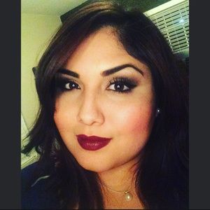 Meet your Posher, Erika