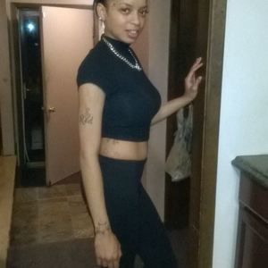 Meet your Posher, Annette