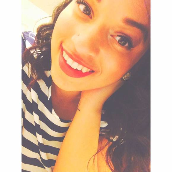 Meet your Posher, Erika - Picture 1 of 1