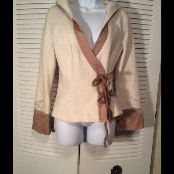 Vera Moda Wool Hood Jacket