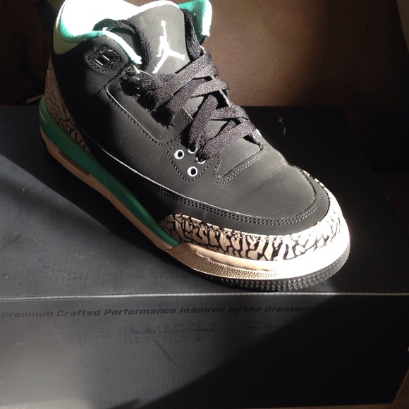 Retro 3 - Picture 3 of 3