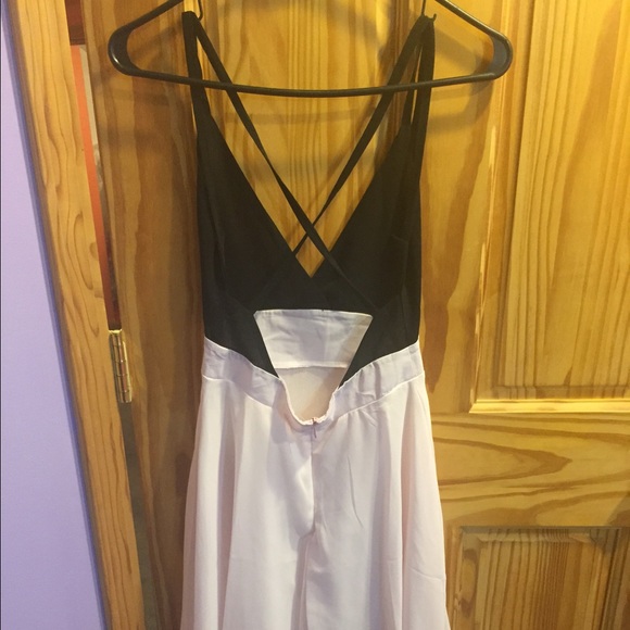 Summer dress - Picture 3 of 3