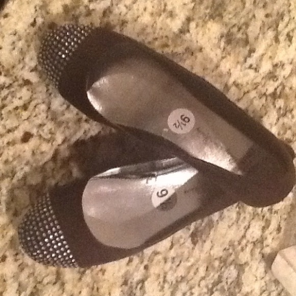 Black flats