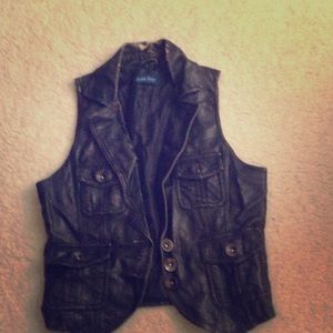 Vintage distressed black vest small