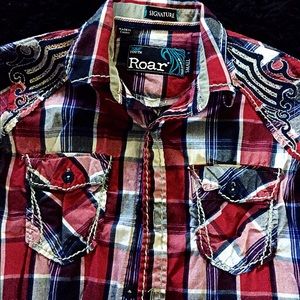 ROAR Long Sleeve Button up