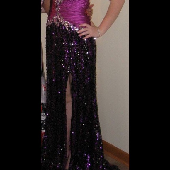 Prom dress - Picture 3 of 4