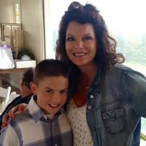 Meet your Posher, Jennifer