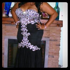 Sexy black strapless sequin evening gown