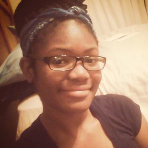 Meet your Posher, Alexis