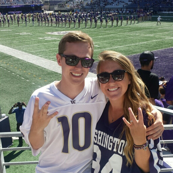 Meet Your Posher - Picture 3 of 5