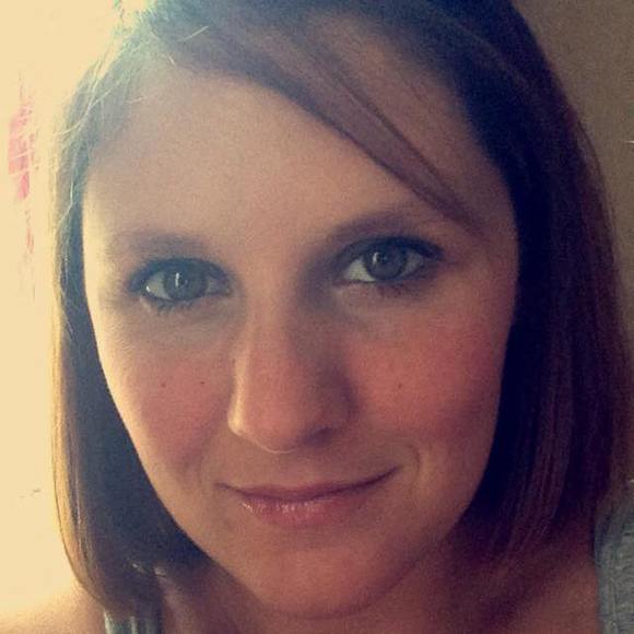 Meet your Posher, Angela - Picture 1 of 1