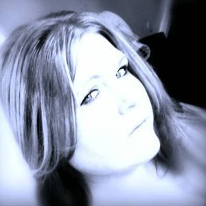 Meet your Posher, Mae