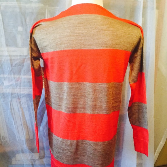 Striped Tunic Sweater From Sweater Barn Size Small - Picture 3 of 4