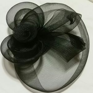 Fascinator. Large. Vintage style