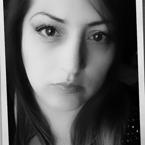 Meet your Posher, Patricia