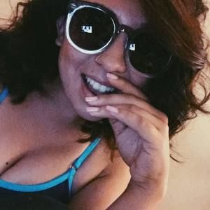 Meet your Posher, Monica