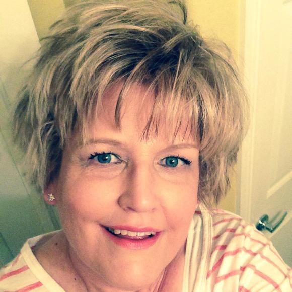 Meet your Posher, Janice - Picture 1 of 1