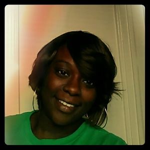 Meet your Posher, Omeisha