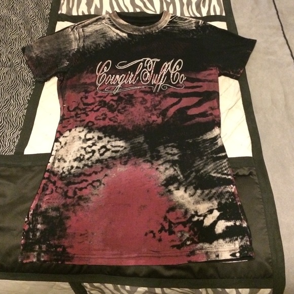 Cowgirl Tuff Co. T-shirt