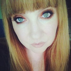 Meet your Posher, Becky