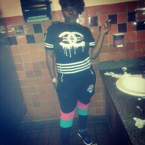 Meet your Posher, Dedehyerthenever