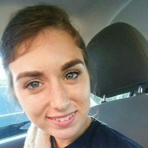 Meet your Posher, Skylar