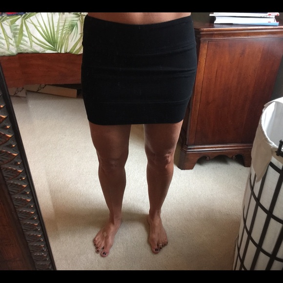 Current/Elliott Dresses & Skirts - Current Elliot Skirt