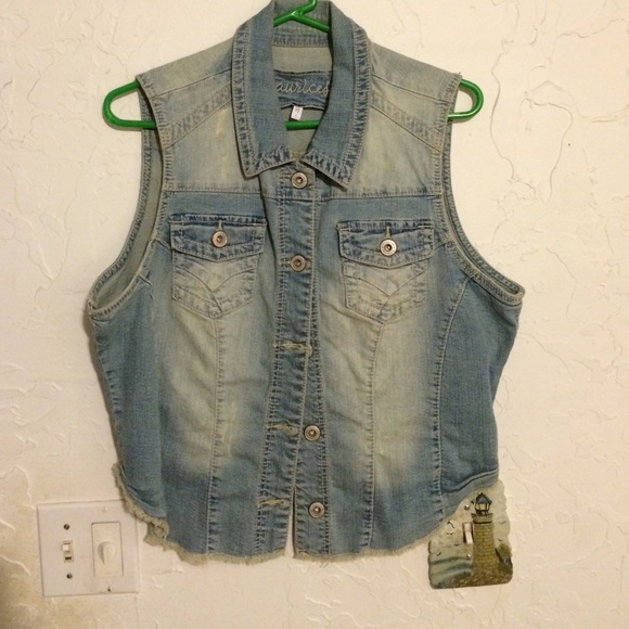 Maurice's sleeveless denim vest