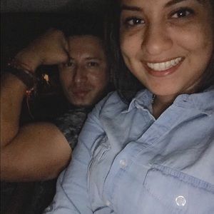 Meet your Posher, Abigail