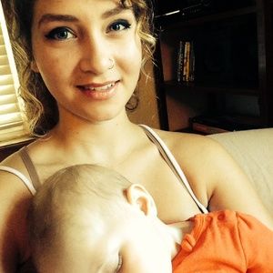 Meet your Posher, Saraih