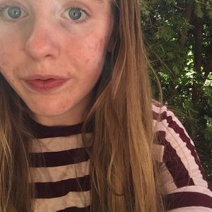 Meet your Posher, Cloey