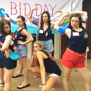 Meet your Posher, Bailey