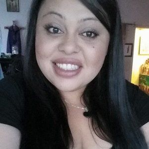 Meet your Posher, Lea