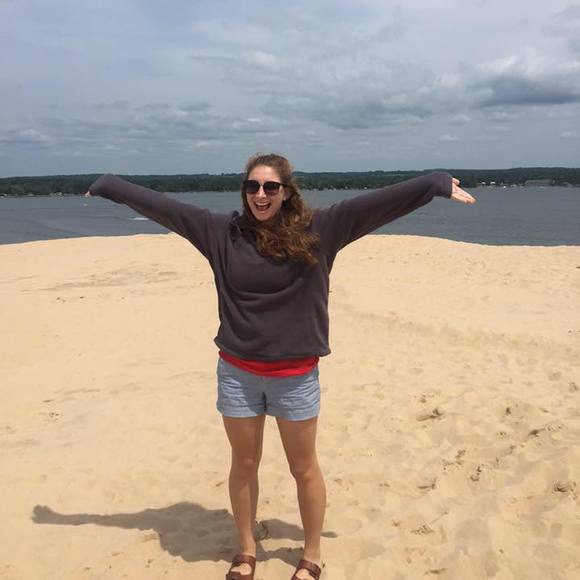 Meet your Posher, Marissa