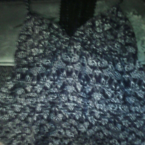 Spaghetti strap shirt with razor back - Picture 1 of 1