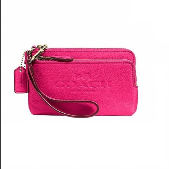 Sold! Coach Pebbled Leather Double Zip Wristlet - Picture 1 of 4