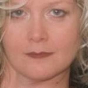 Meet your Posher, Kendra