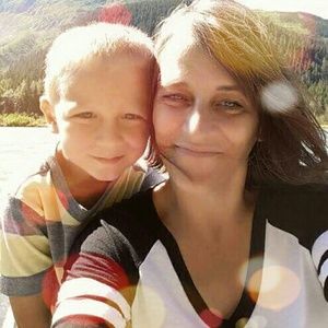 Meet your Posher, Edith