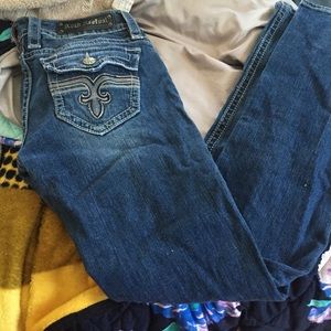 Tori straight rock revivals size 29 fit like 27
