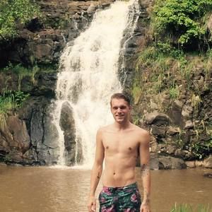 Meet your Posher, Hank