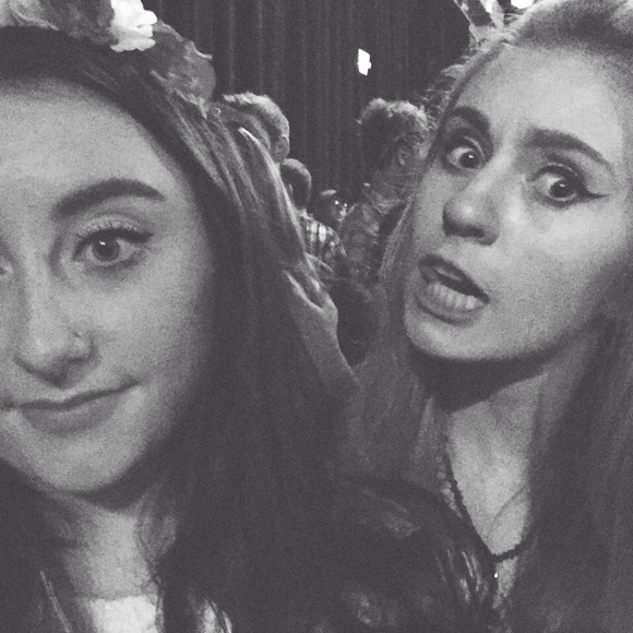 Meet your Posher, Hazel - Picture 1 of 1