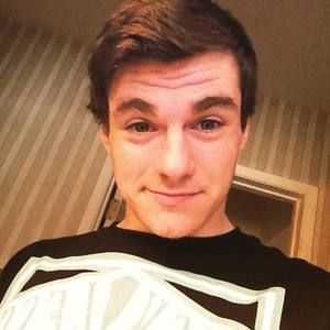 Meet your Posher, Collin