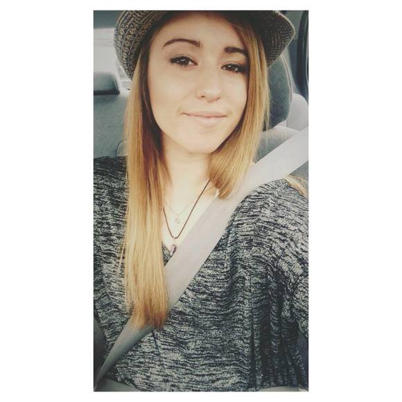 Meet your Posher, Rachel - Picture 1 of 1