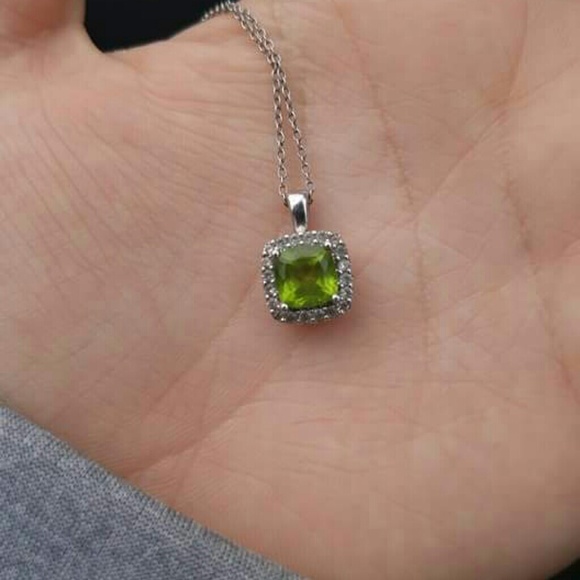 Peridot (august) necklace