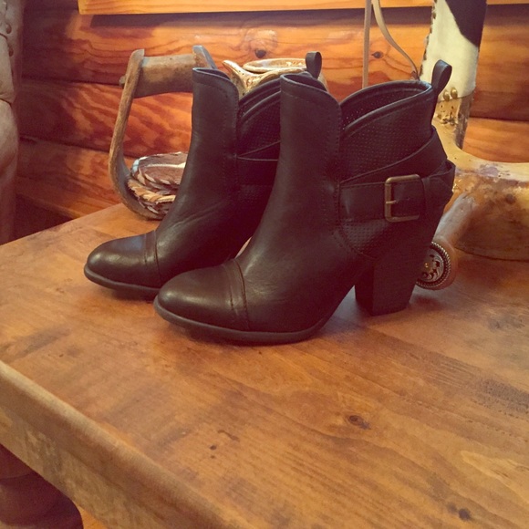 Black Booties!❤️