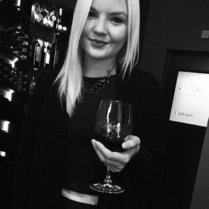 Meet your Posher, Rebecca