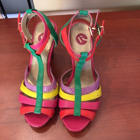 Multi color strappy sandal