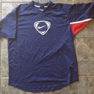 🔴 Nike mens sport shirt