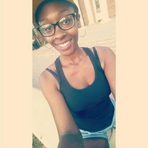 Meet your Posher, Raven