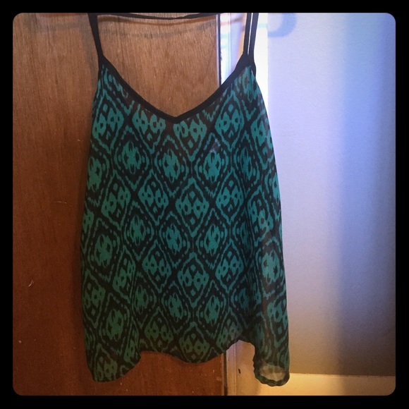 Dark green patterned tank top